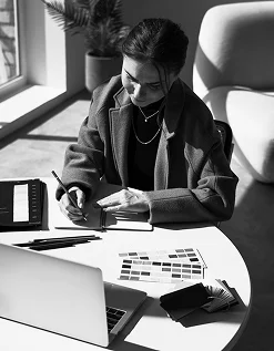 Portrait of Gul E Zahra, Creative Brand Designer at Pixel2Tech