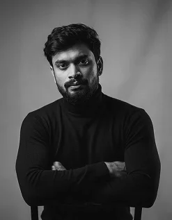 Portrait of Usama Farooq, CEO & Founder at Pixel2Tech